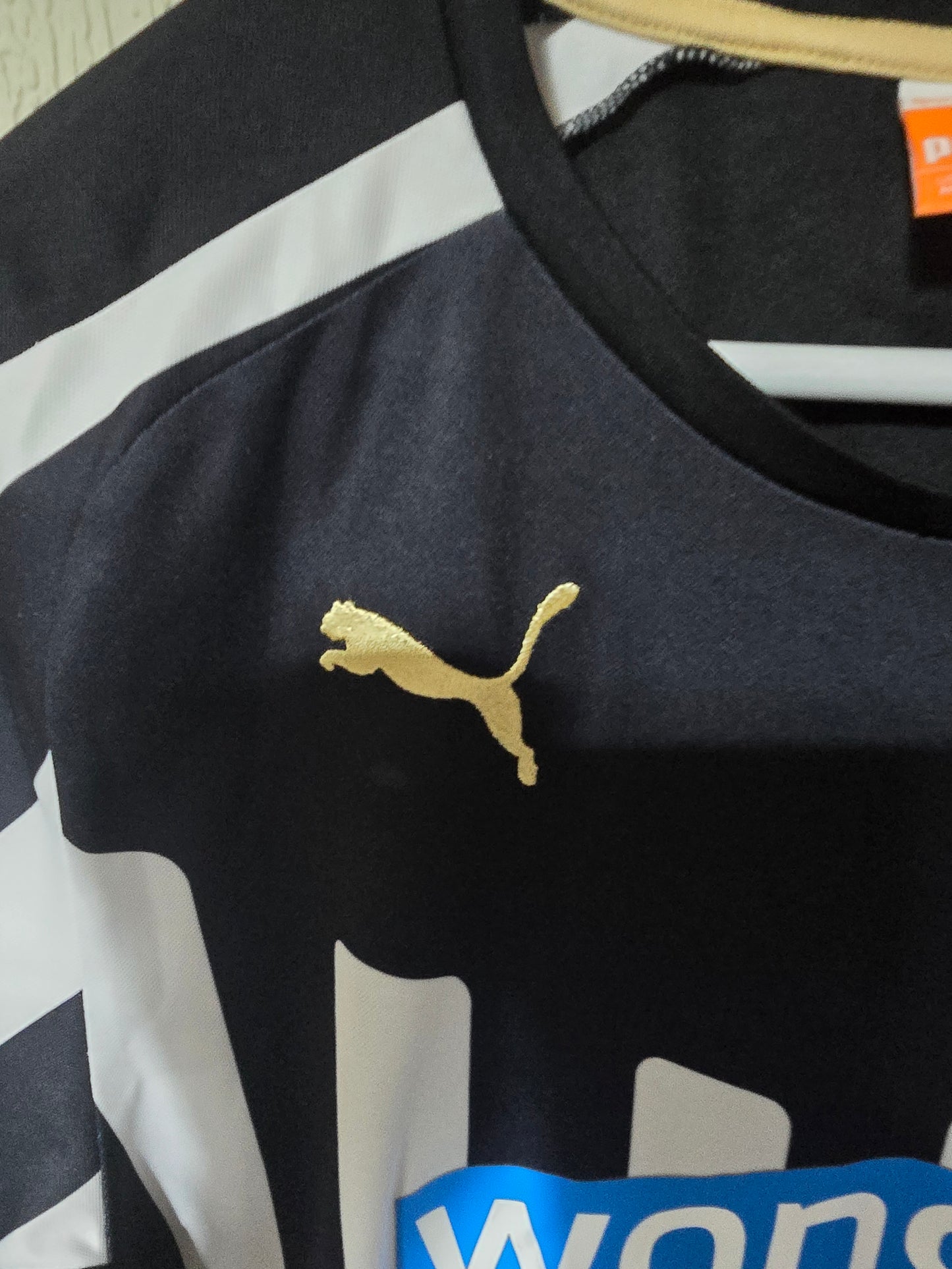 Newcastle United 2014/15 Puma Home Shirt - Medium