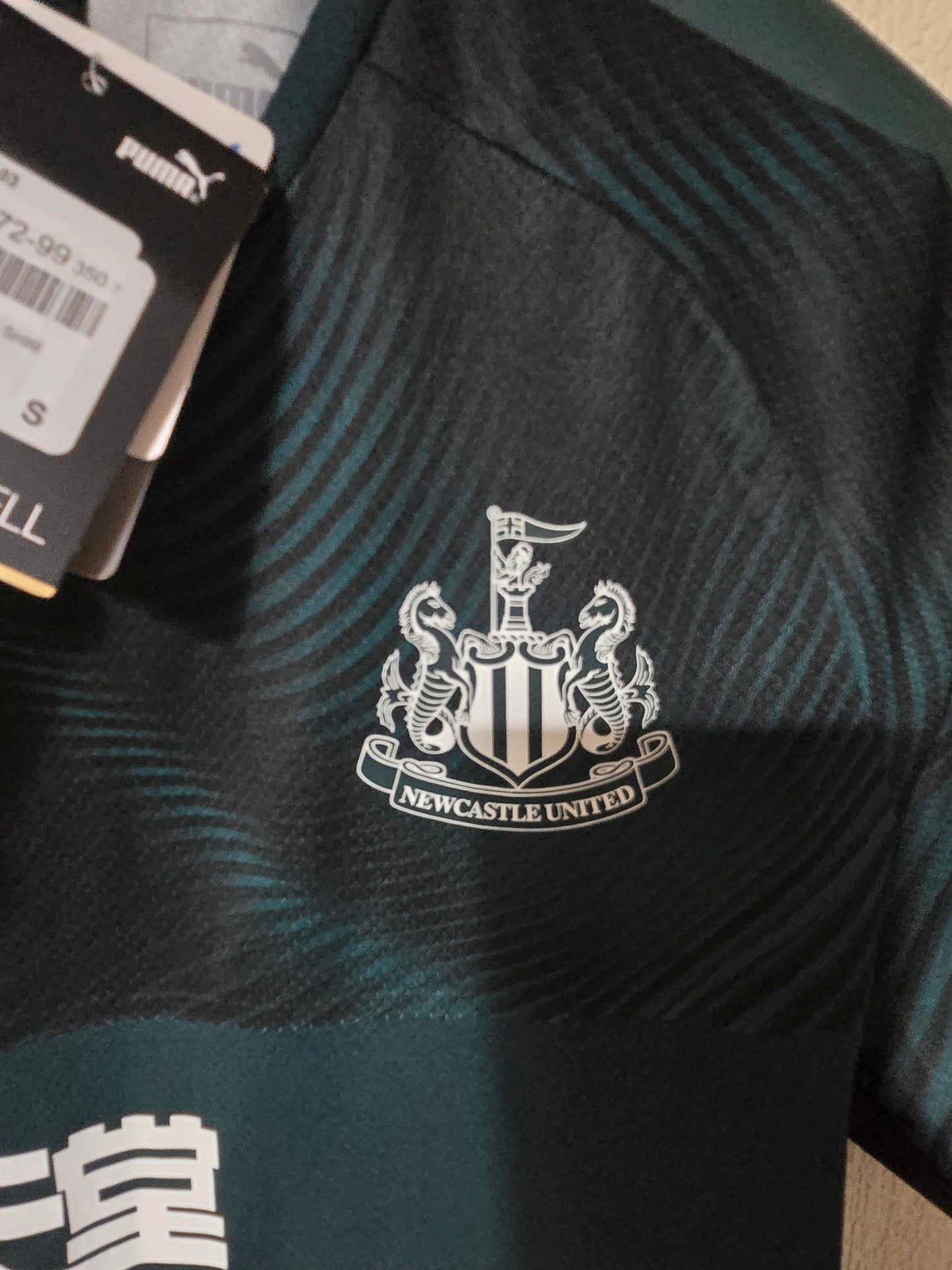 Newcastle United 2019/20 Player edition Puma Away shirt, BNWT - Small