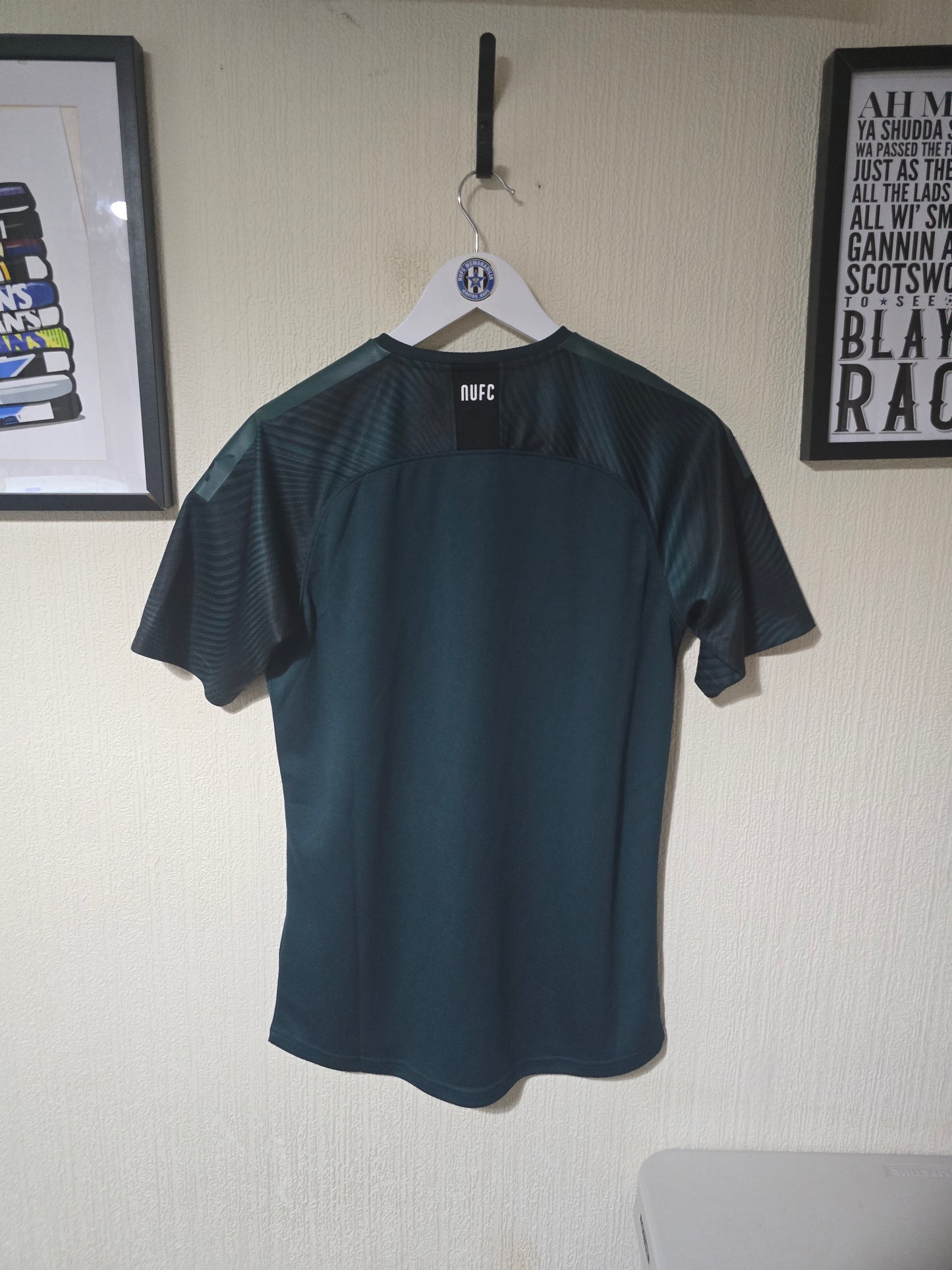 Newcastle United 2019/20 Player edition Puma Away shirt, BNWT - Small