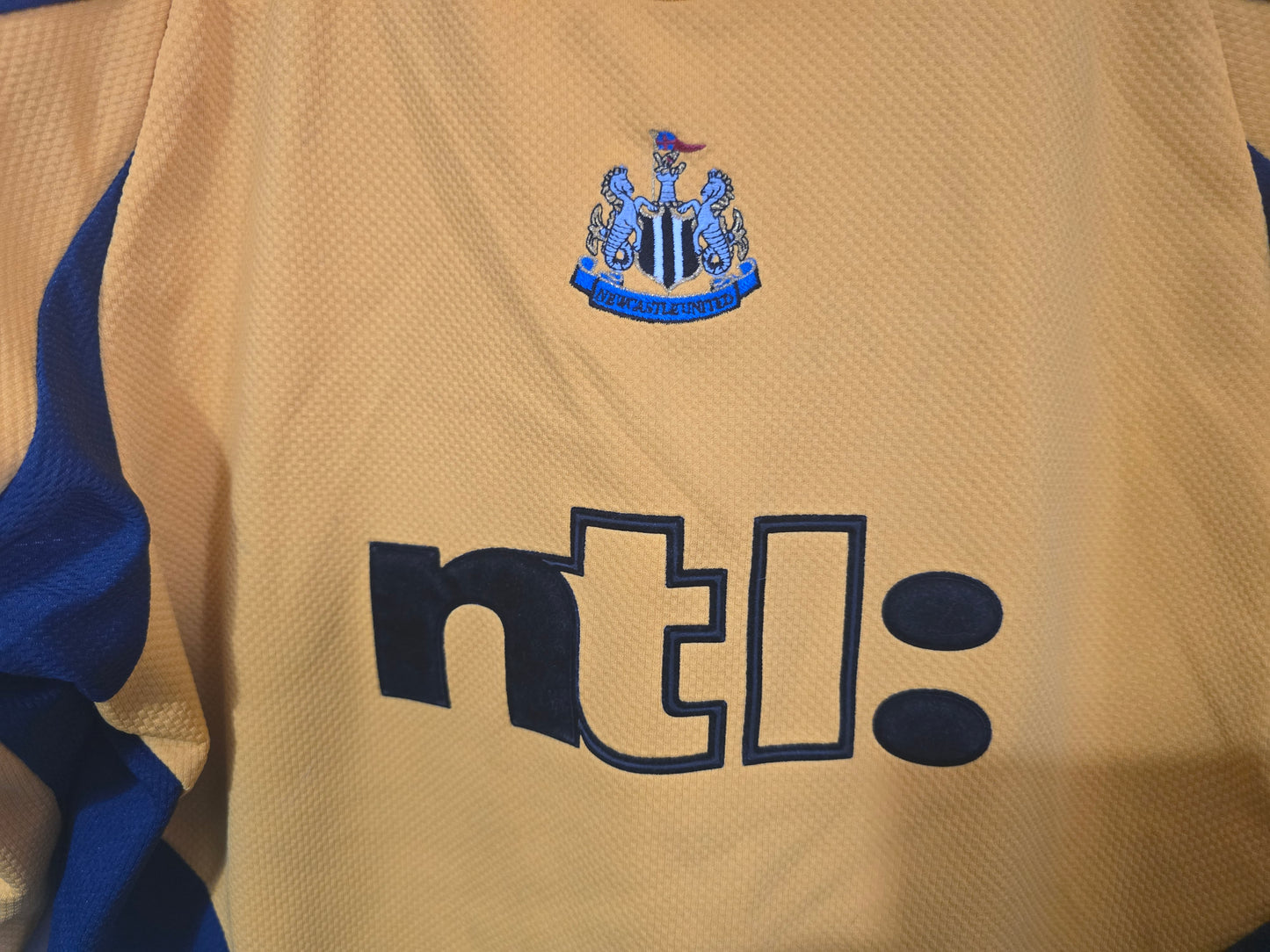 Newcastle United 2001/02 Adidas Keeper Shirt - XLB/XS