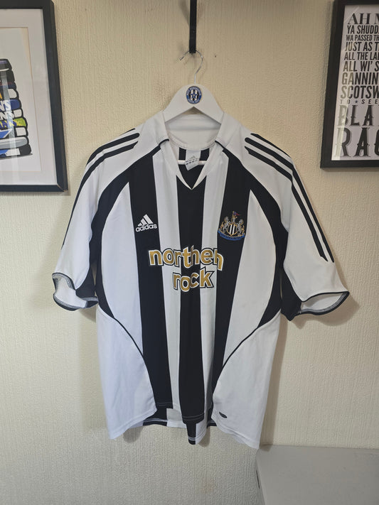 Newcastle United 2005/07 Adidas Home Shirt - Large