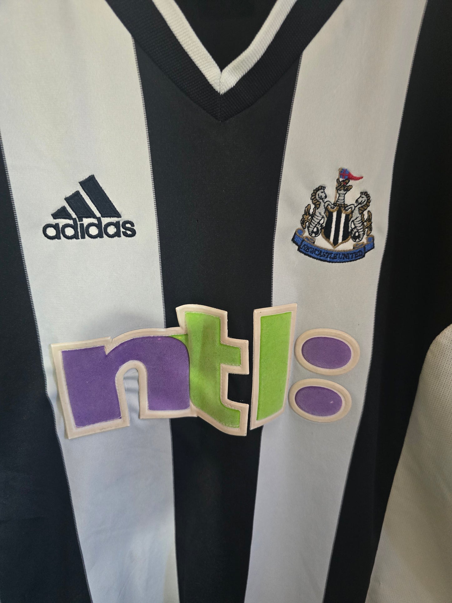 Newcastle United 2001/03 Adidas Home Shirt - XL