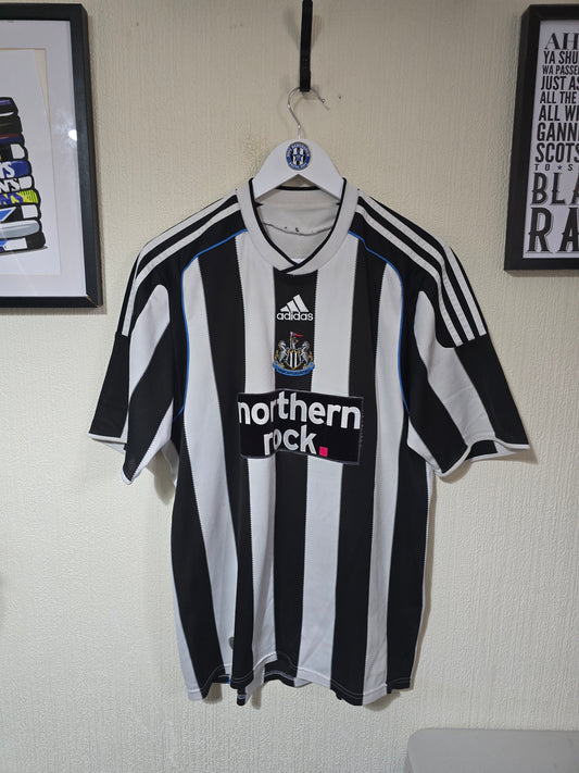 Newcastle United 2009/10 Adidas Home Shirt - Medium