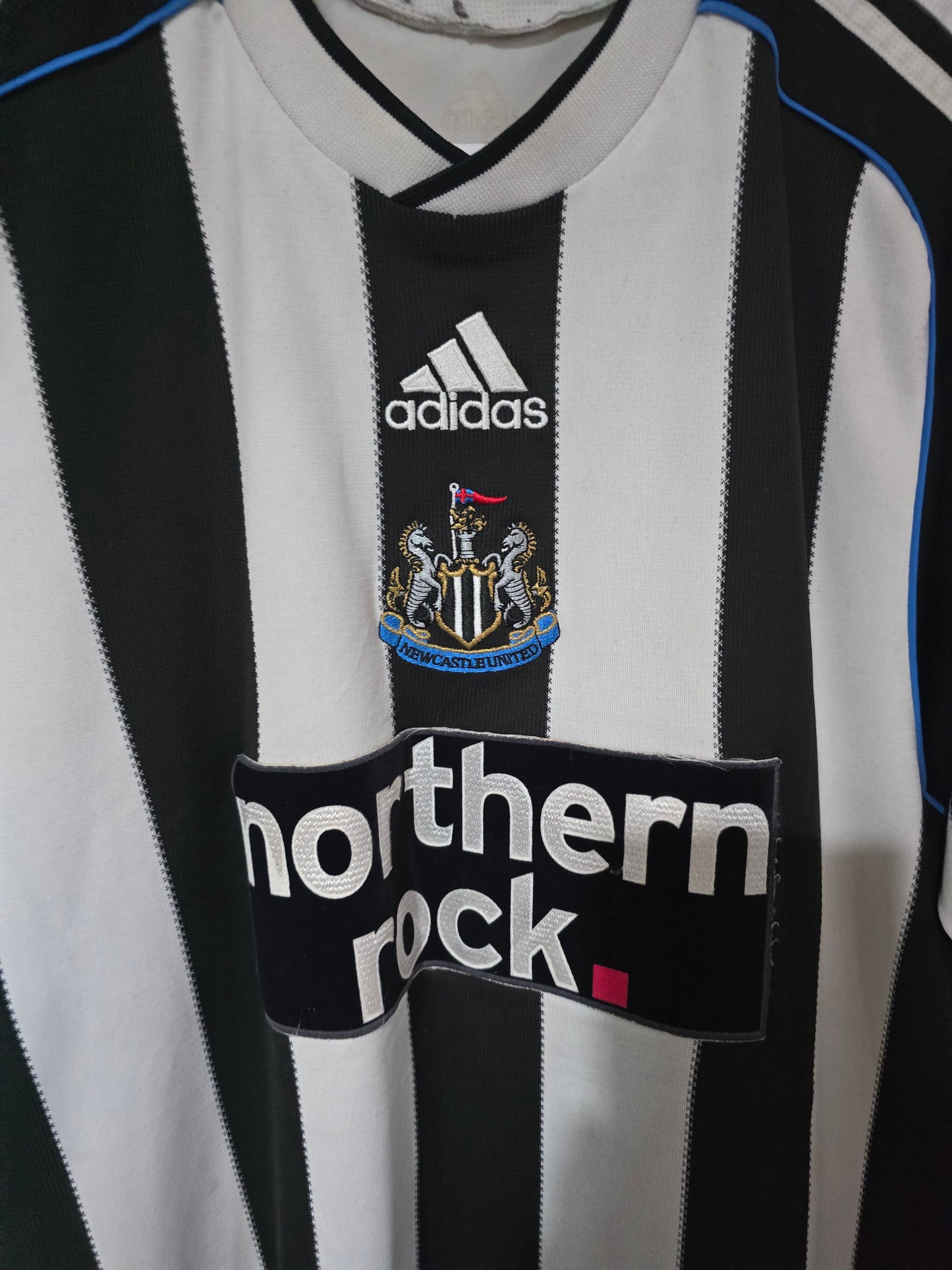 Newcastle United 2009/10 Adidas Home Shirt - Medium