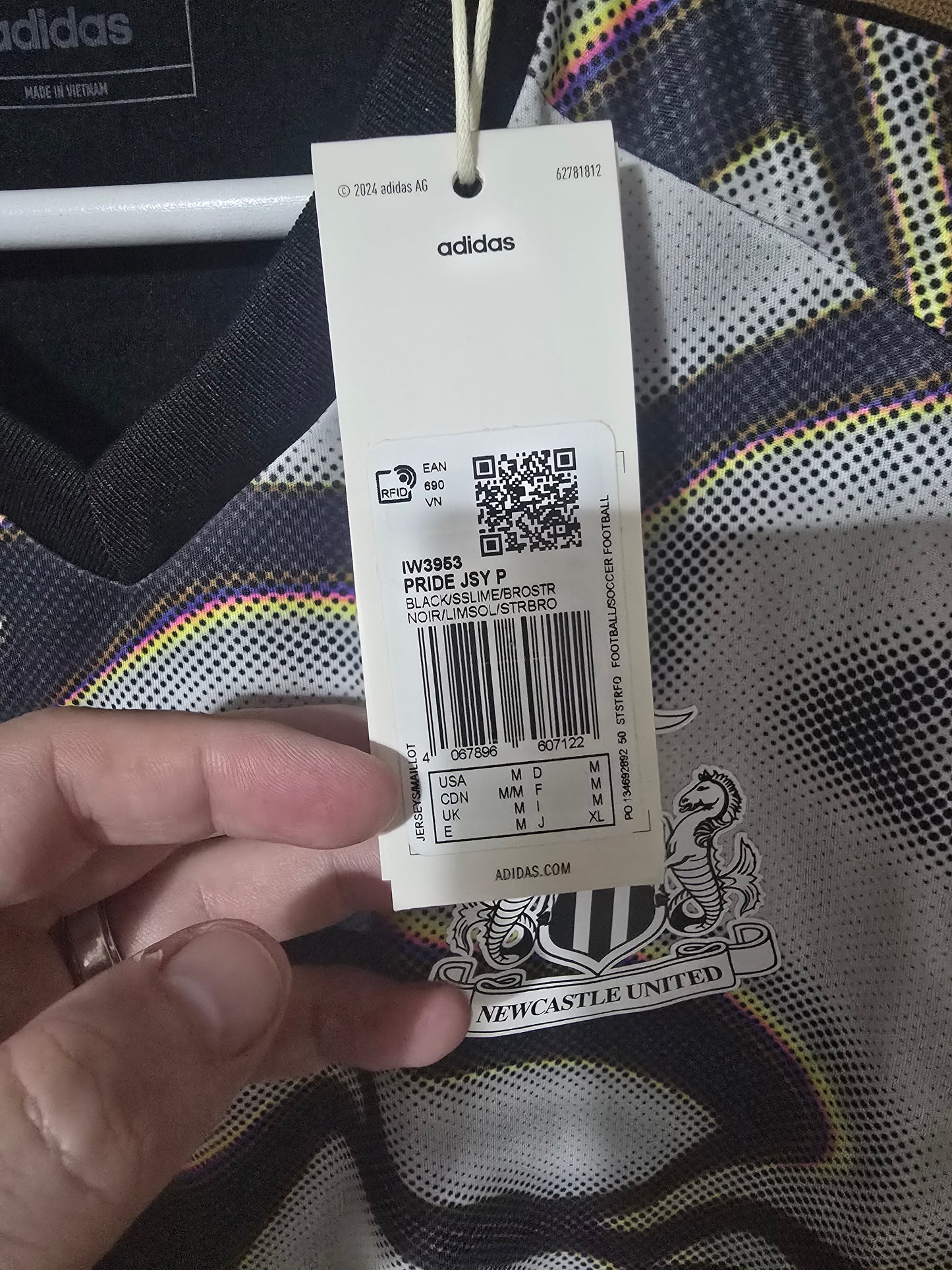 Newcastle United 2024/25 Adidas Love United shirt, BNWT - Medium