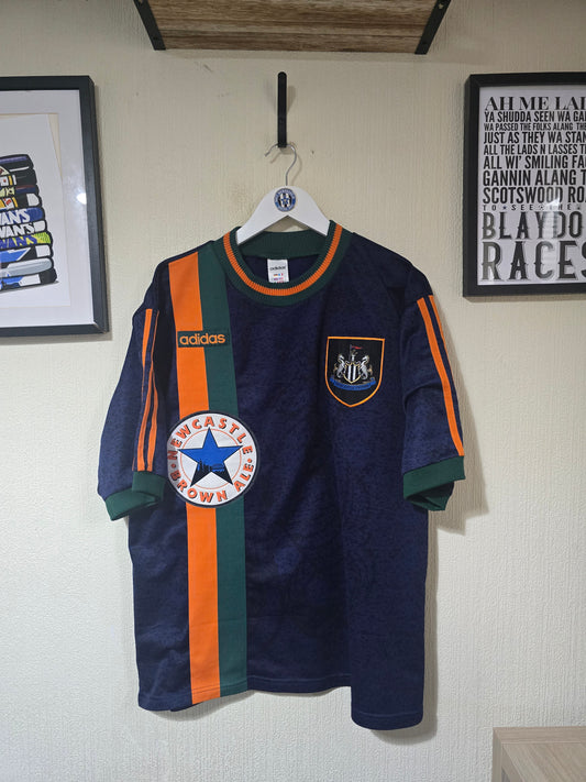 Newcastle United 1997/98 Adidas Away Shirt - Large