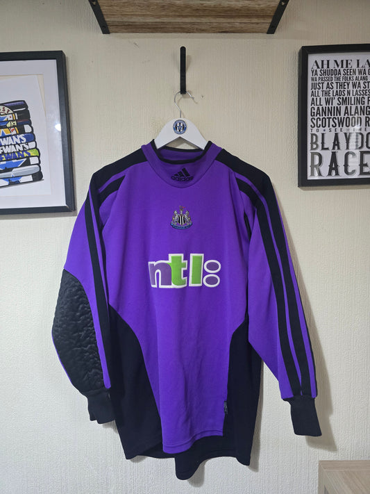 Newcastle United 2001/02 Adidas Keeper shirt - Medium