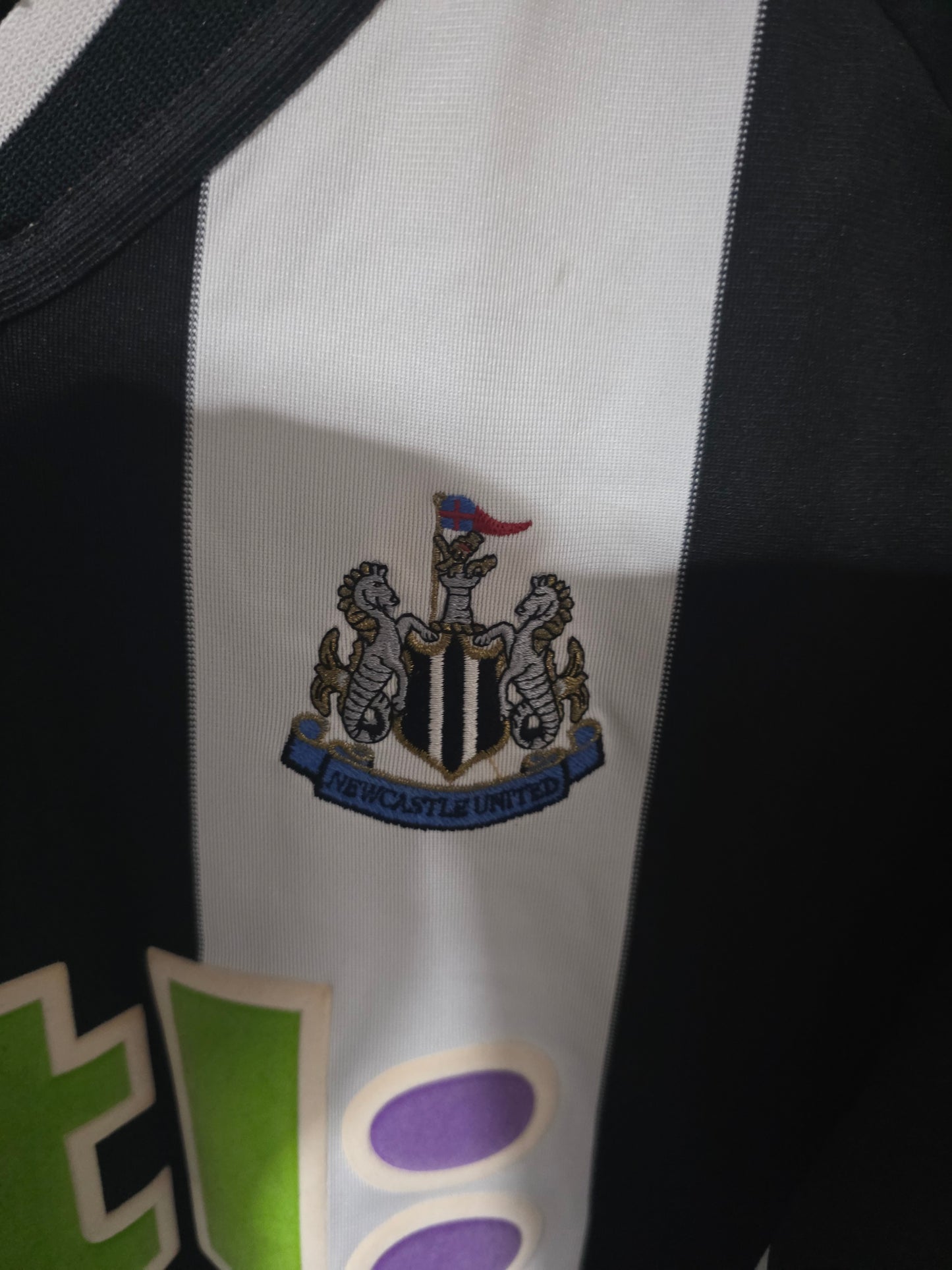 Newcastle United 2001/03 Adidas Long Sleeved Player Version Home shirt #17, Large