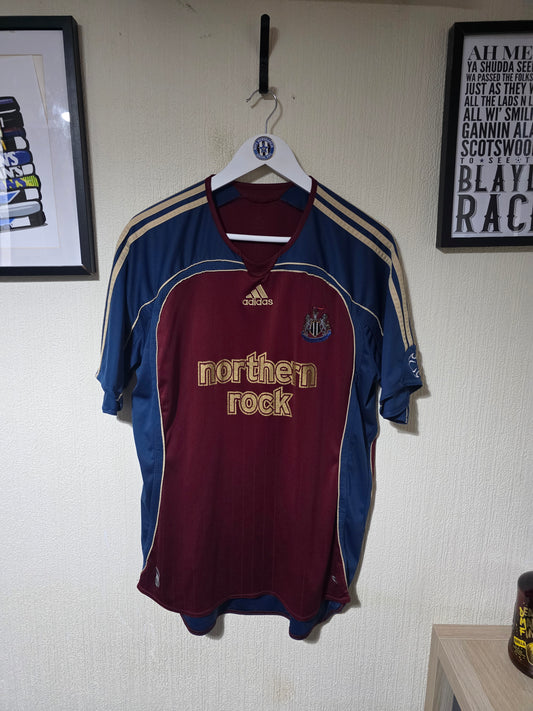 Newcastle United 2006/07 Adidas Away shirt - Medium