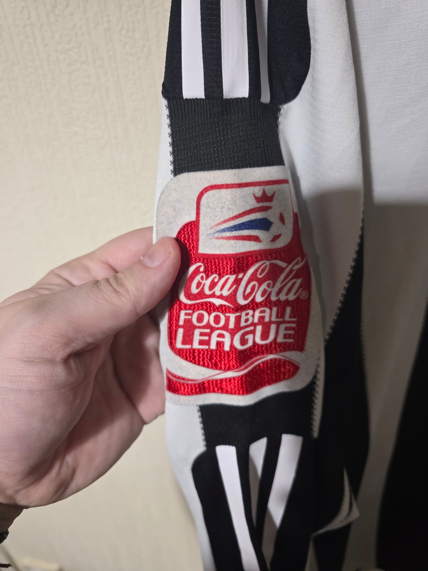 Newcastle United 2009/10 Adidas Long Sleeved Match Issued Home shirt, #24 CARROLL - XL