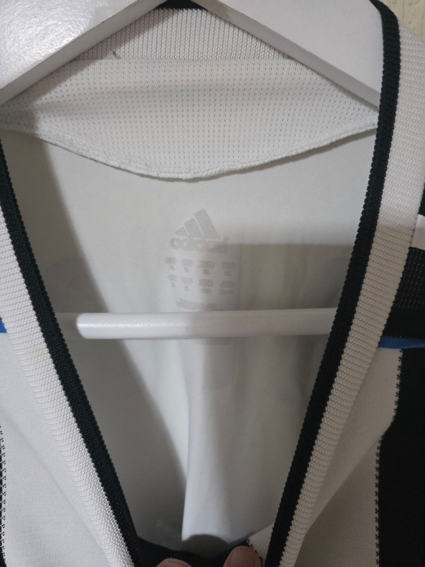 Newcastle United 2009/10 Adidas Long Sleeved Match Issued Home shirt, #24 CARROLL - XL