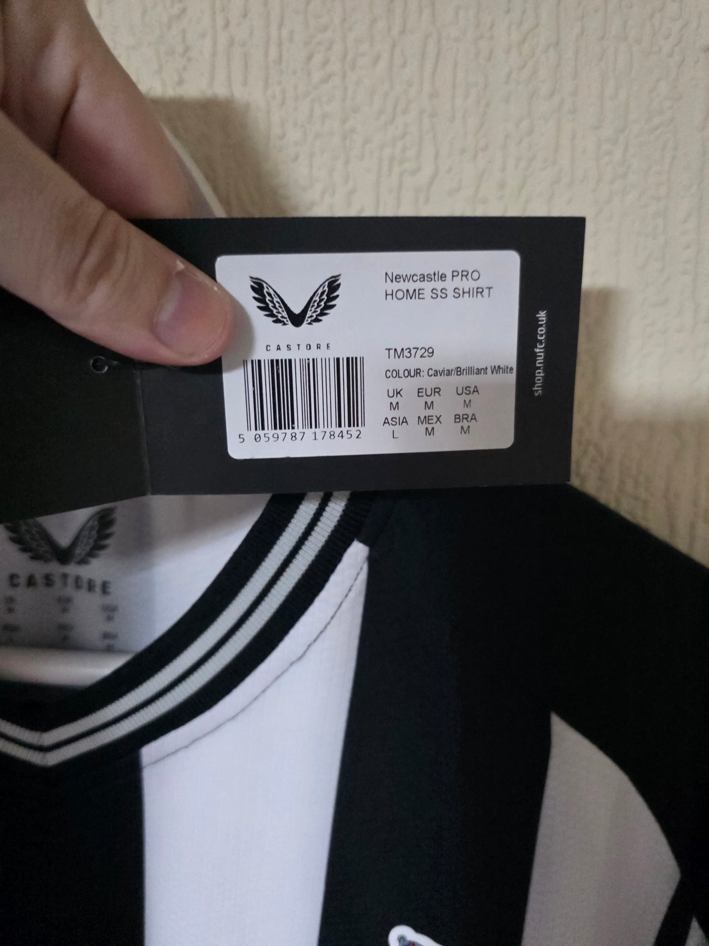 Newcastle United 2023/24 Castore Home Shirt BNWT - Medium