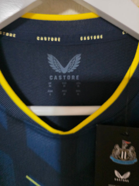Newcastle United 2023/24 Castore Third Shirt BNWT - Medium