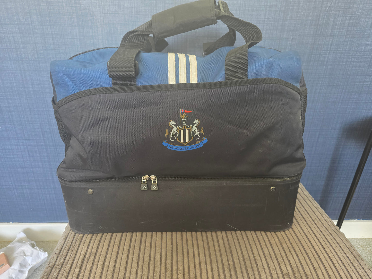 Newcastle United 00s Adidas Holdall
