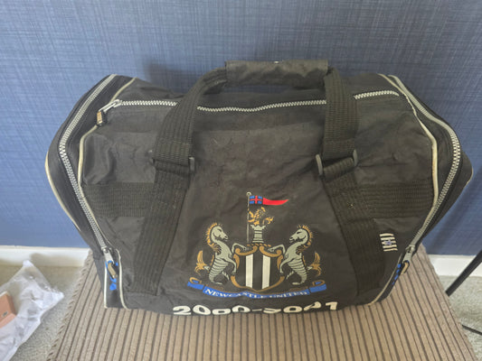 Newcastle United 00s Adidas Holdall
