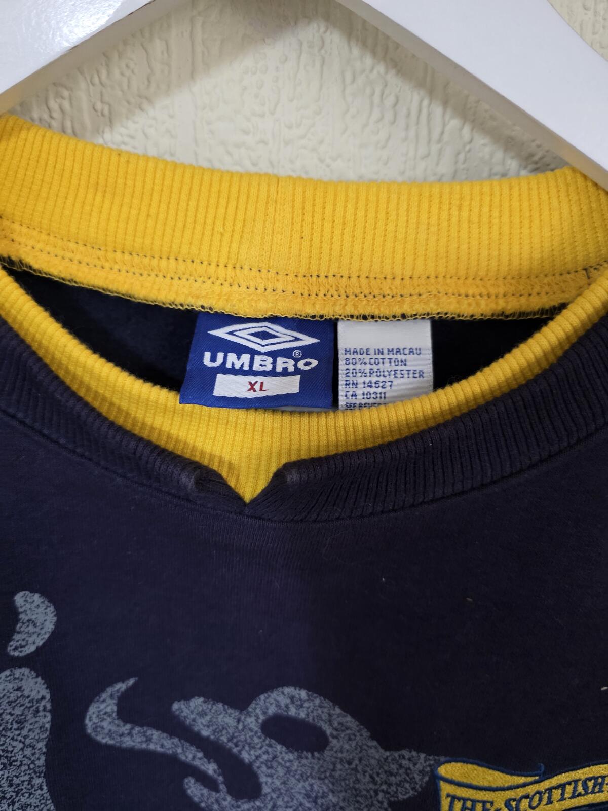 Scotland 1994/96 Umbro Sweatshirt - XL