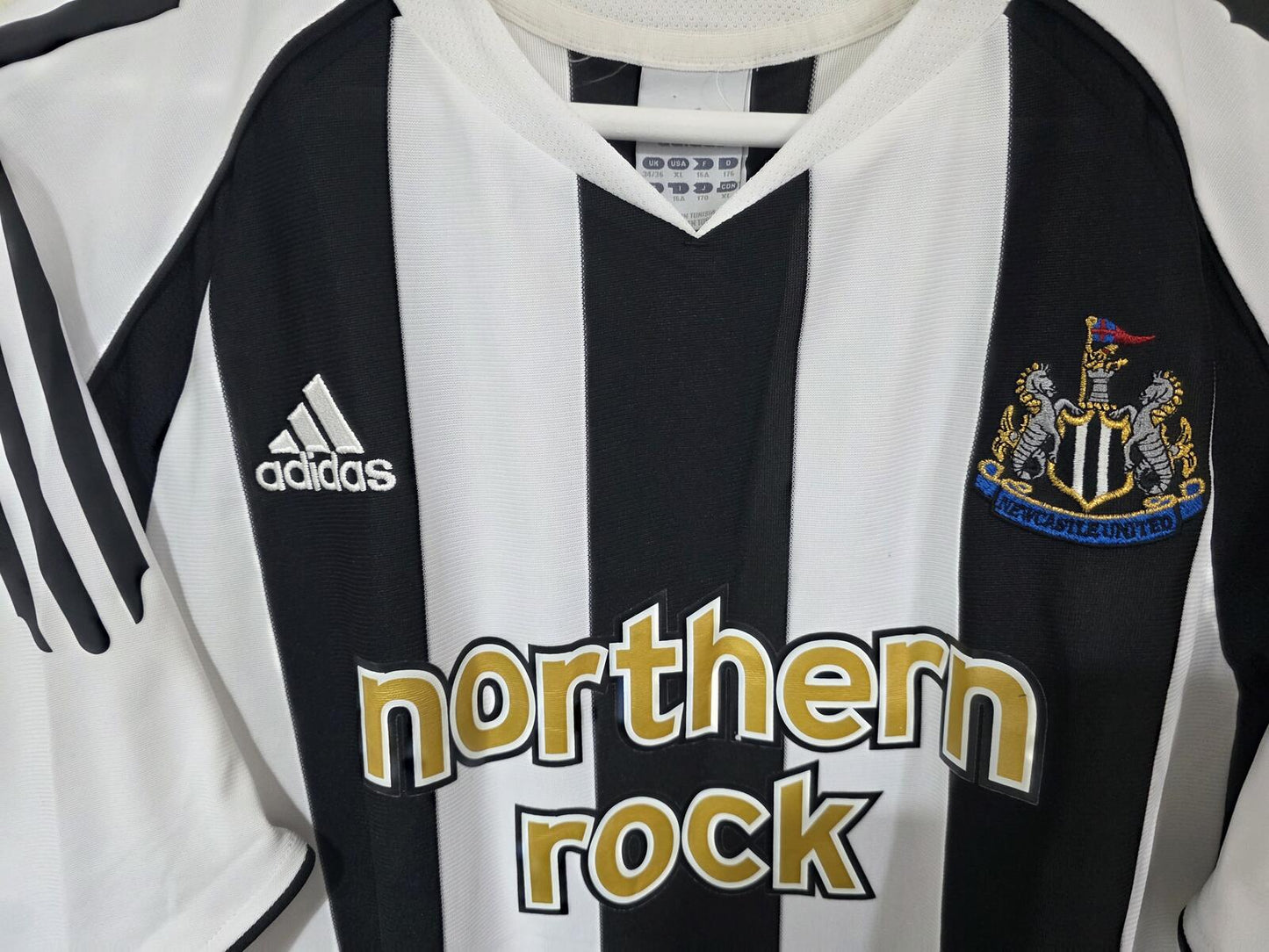 Newcastle United 2005/07 Adidas Home Shirt - Small