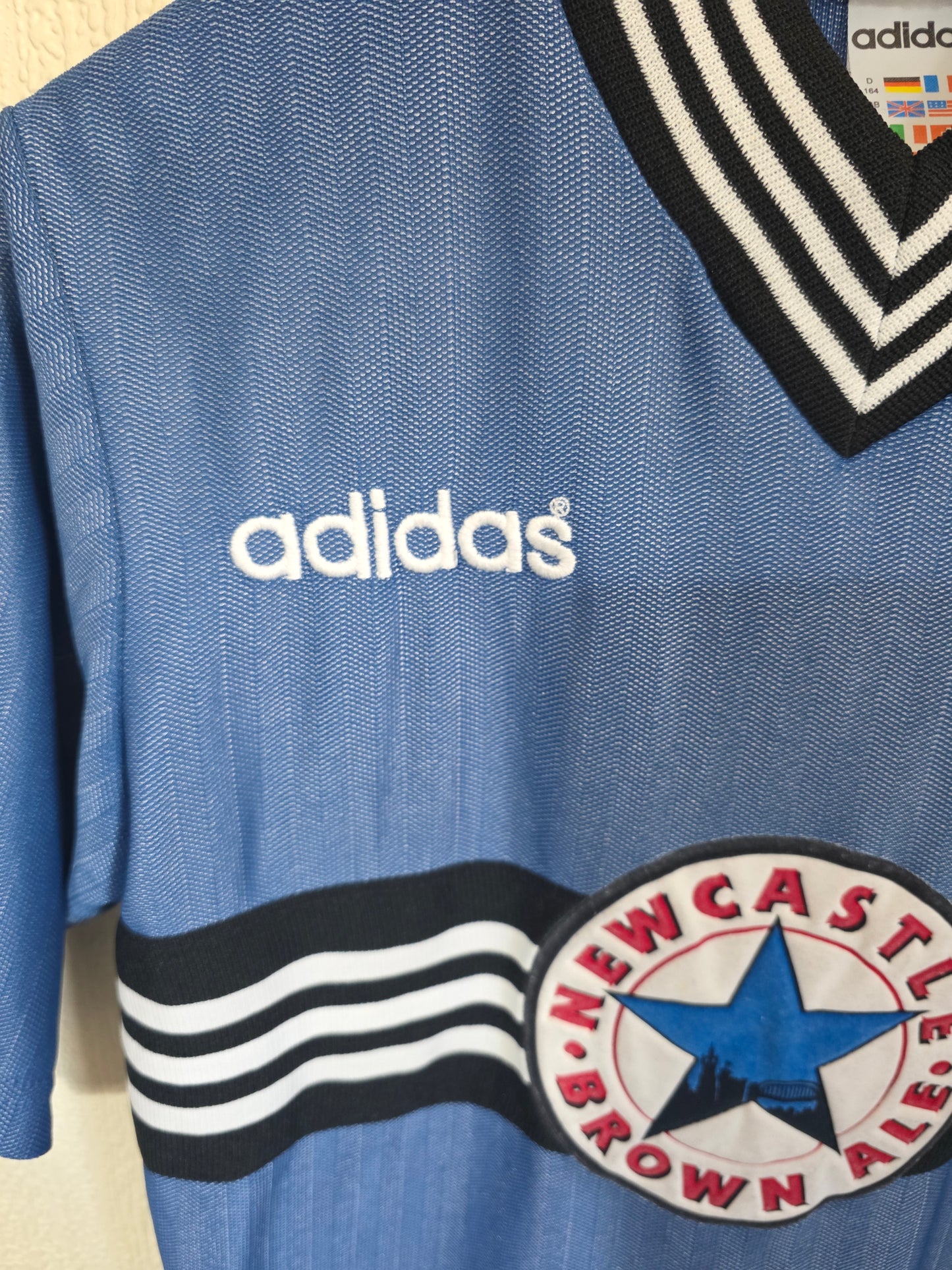 Newcastle United 1996/97 Adidas Away Shirt - Youths
