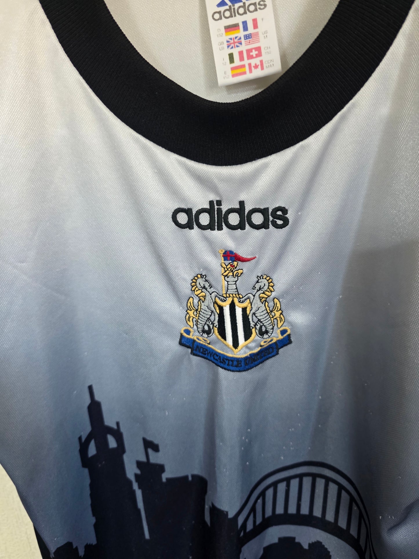 Newcastle United 1997/98 Adidas Leisure Shirt - Youths