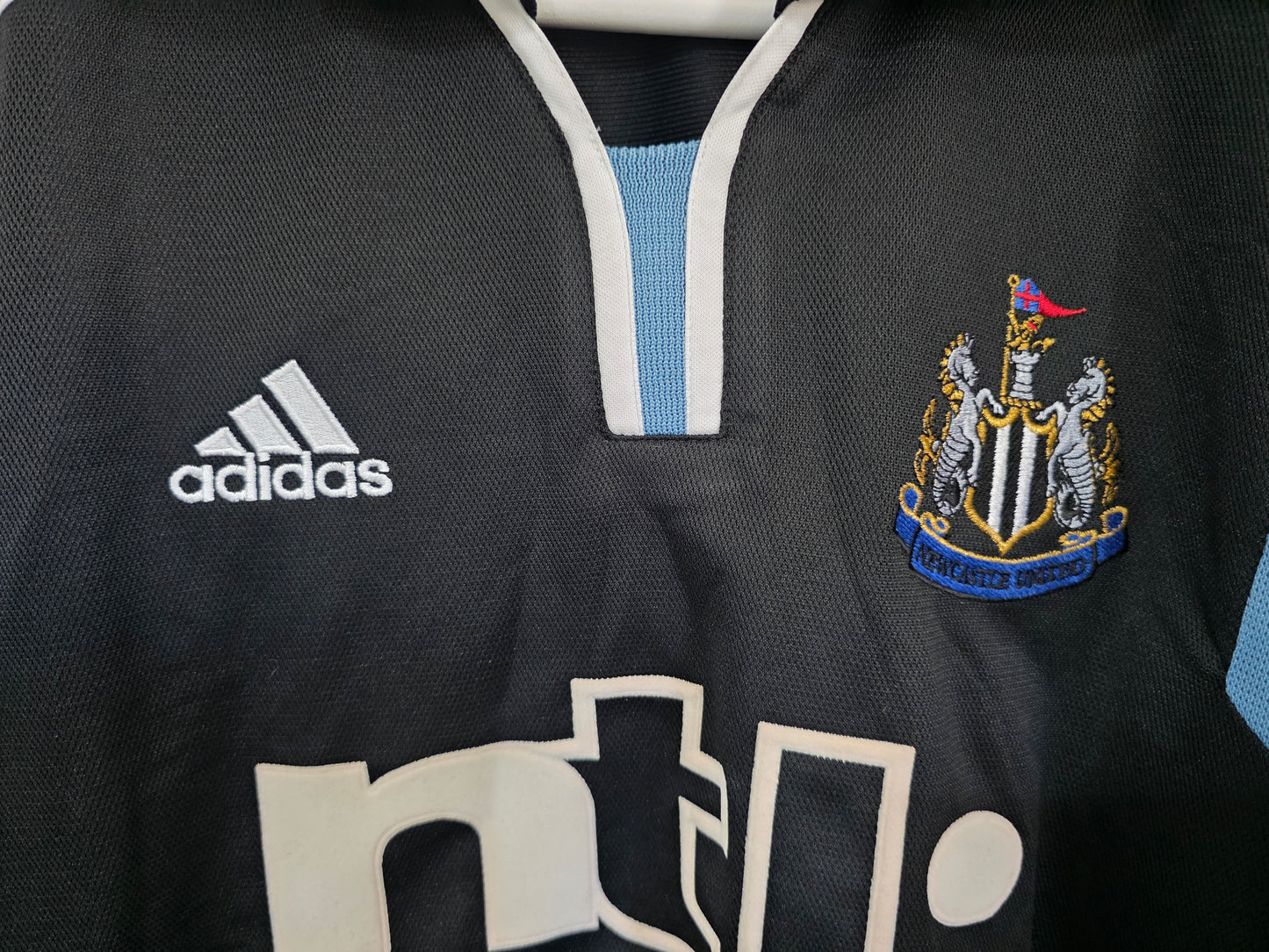 Newcastle United 2000/01 Adidas Away Shirt - Large