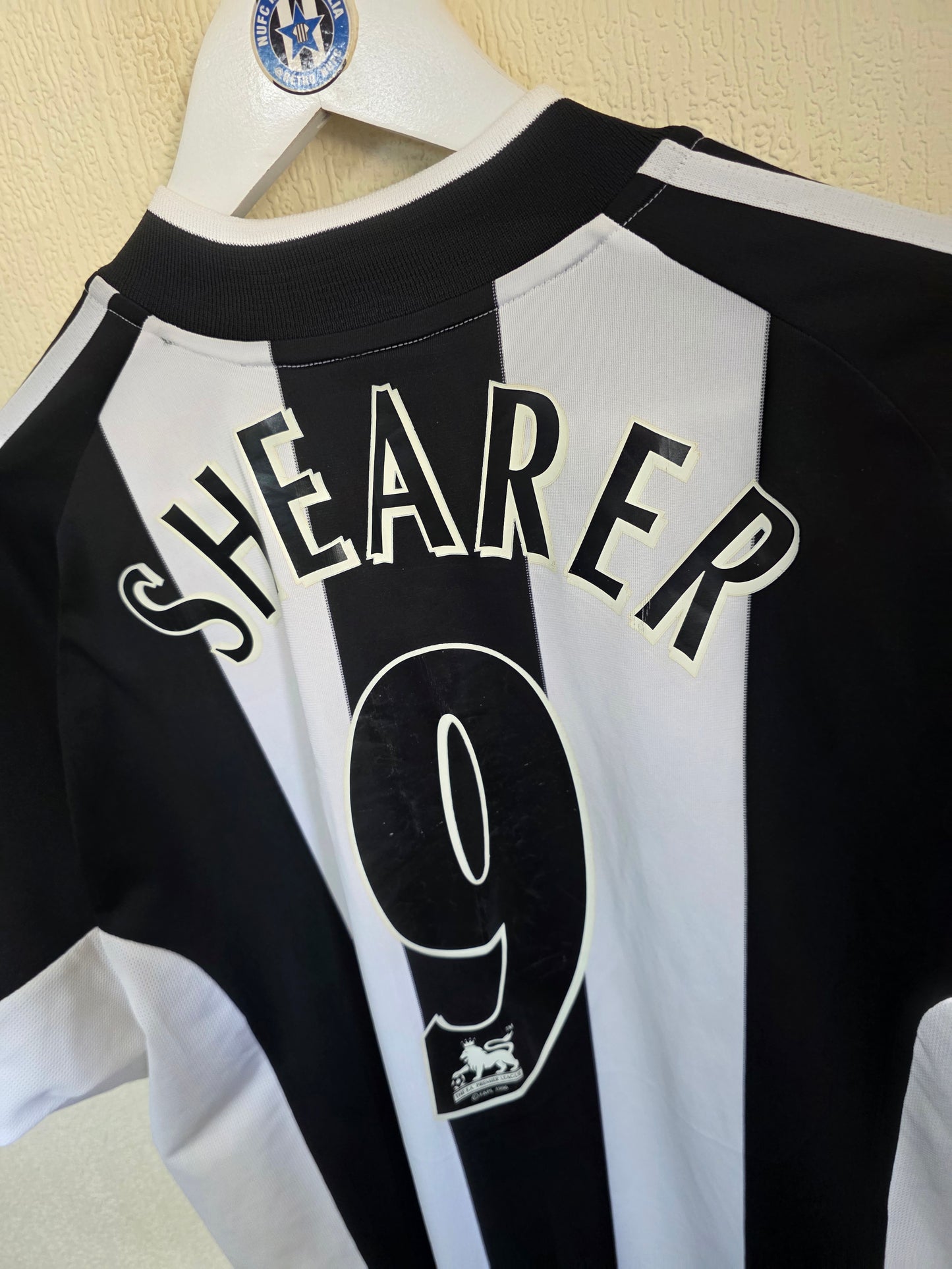 Newcastle United 2001/03 Adidas Home Shirt #9 SHEARER - Medium