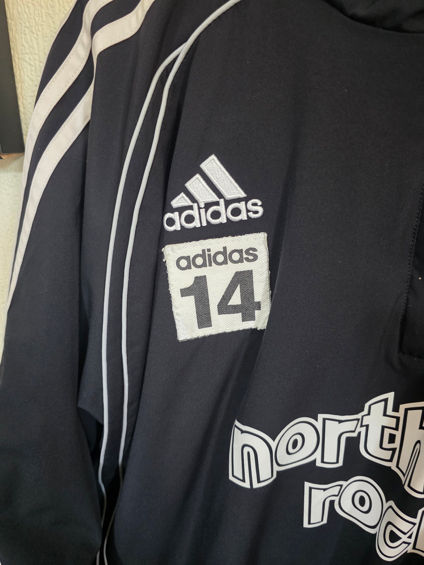 Newcastle United 2006/07 Adidas Charles N'Zogbia Worn Training Top - XL