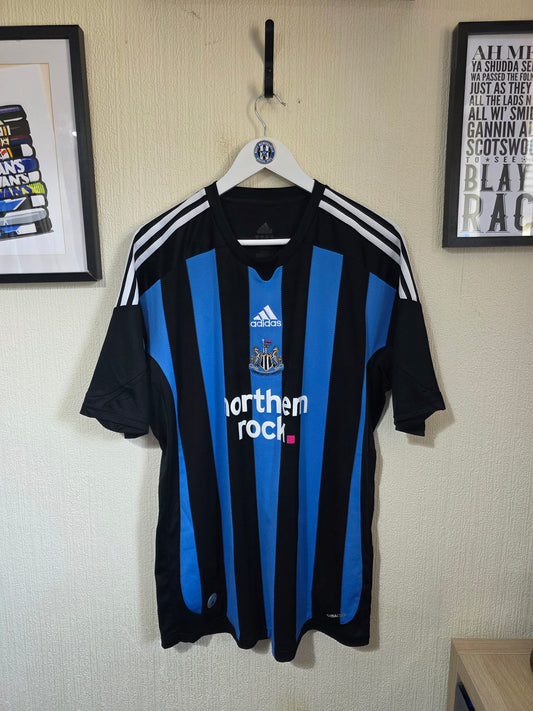 Newcastle United 2009/10 Adidas Third Shirt  - Large