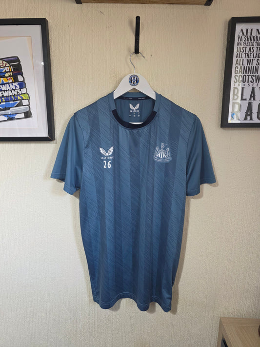 Newcastle United 2022/23 Castore Karl Darlow Worn Training Shirt - Medium
