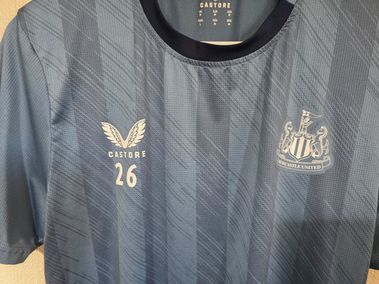 Newcastle United 2022/23 Castore Karl Darlow Worn Training Shirt - Medium