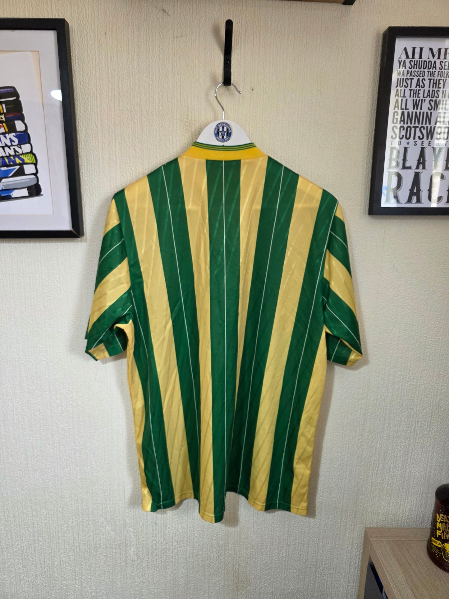 Newcastle United 1988/90 Umbro Away Shirt - Large