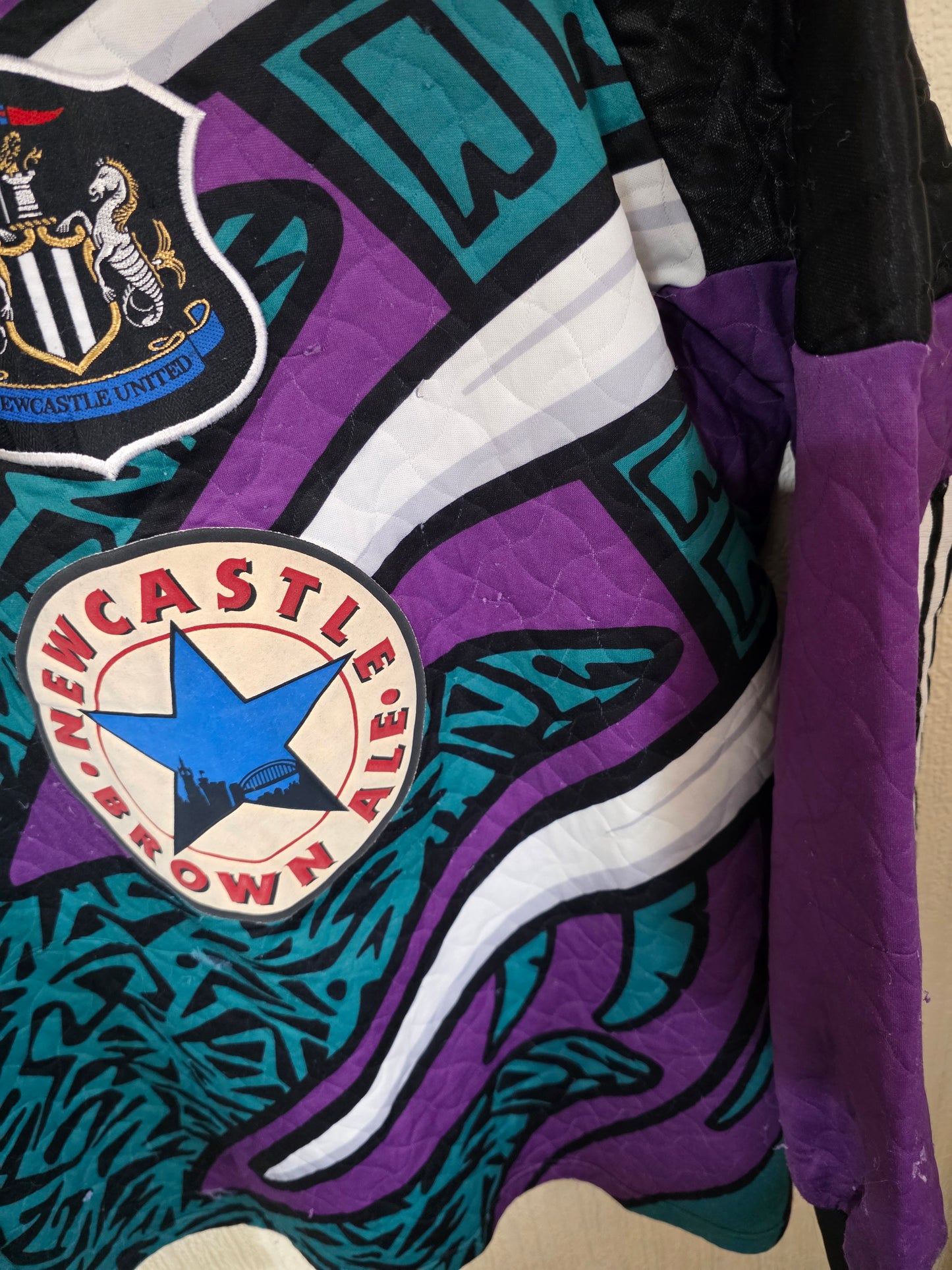 Newcastle United 1995/96 Adidas Keeper Shirt - Small