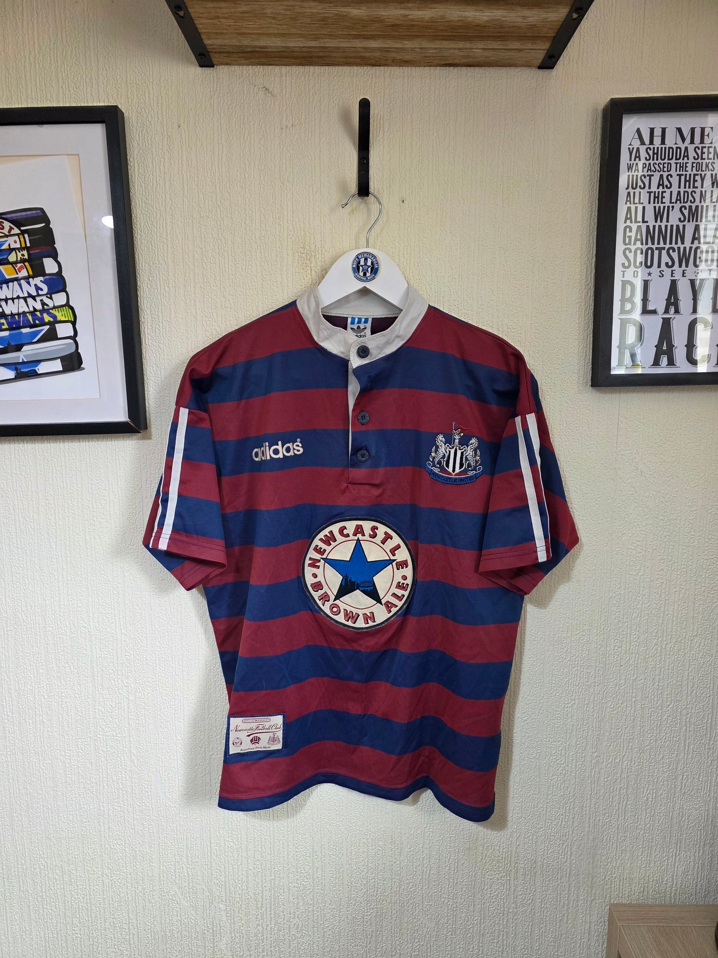 Newcastle United 1995/96 Adidas Away Shirt - Medium