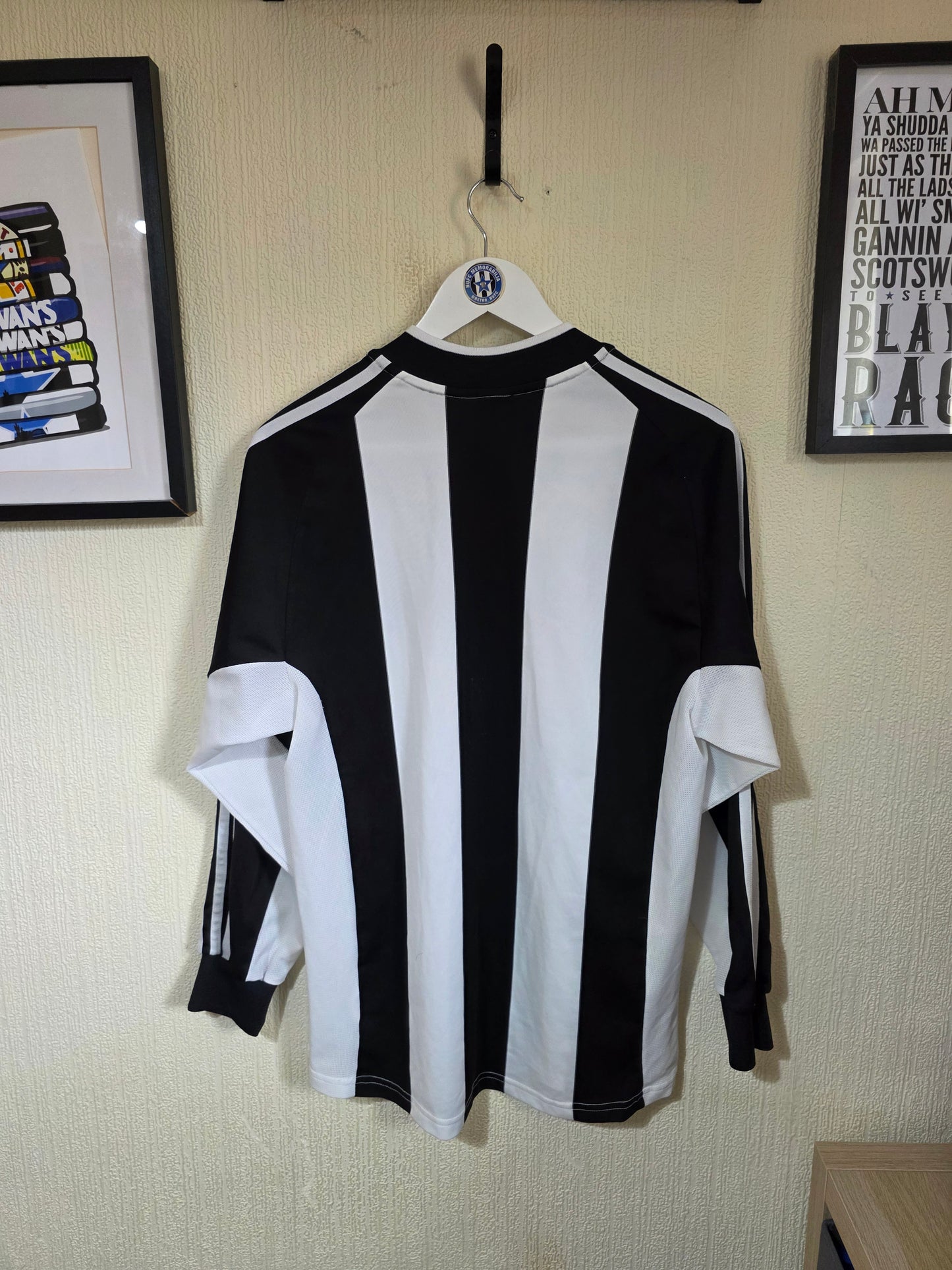 Newcastle United 2001/03 Adidas Long Sleeved Home Shirt - Small