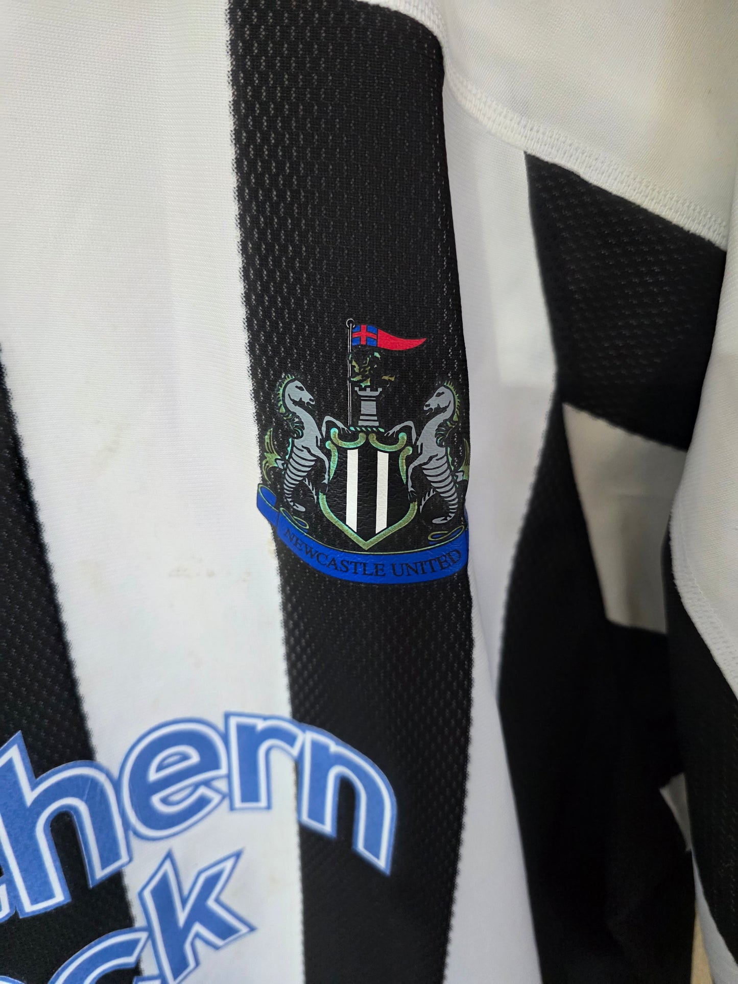 Newcastle United 2003/05 Jermaine Jenas match worn shirt with COA