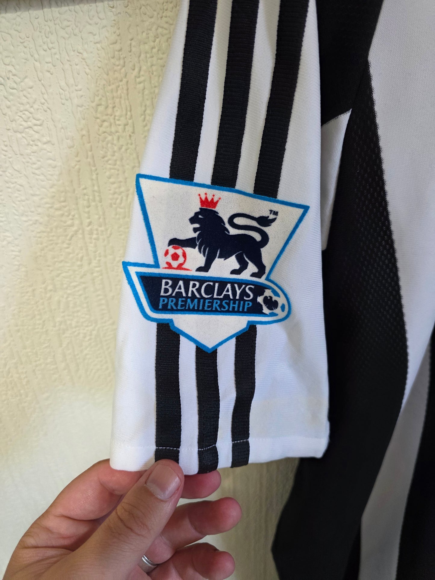 Newcastle United 2003/05 Darren Ambrose match worn shirt