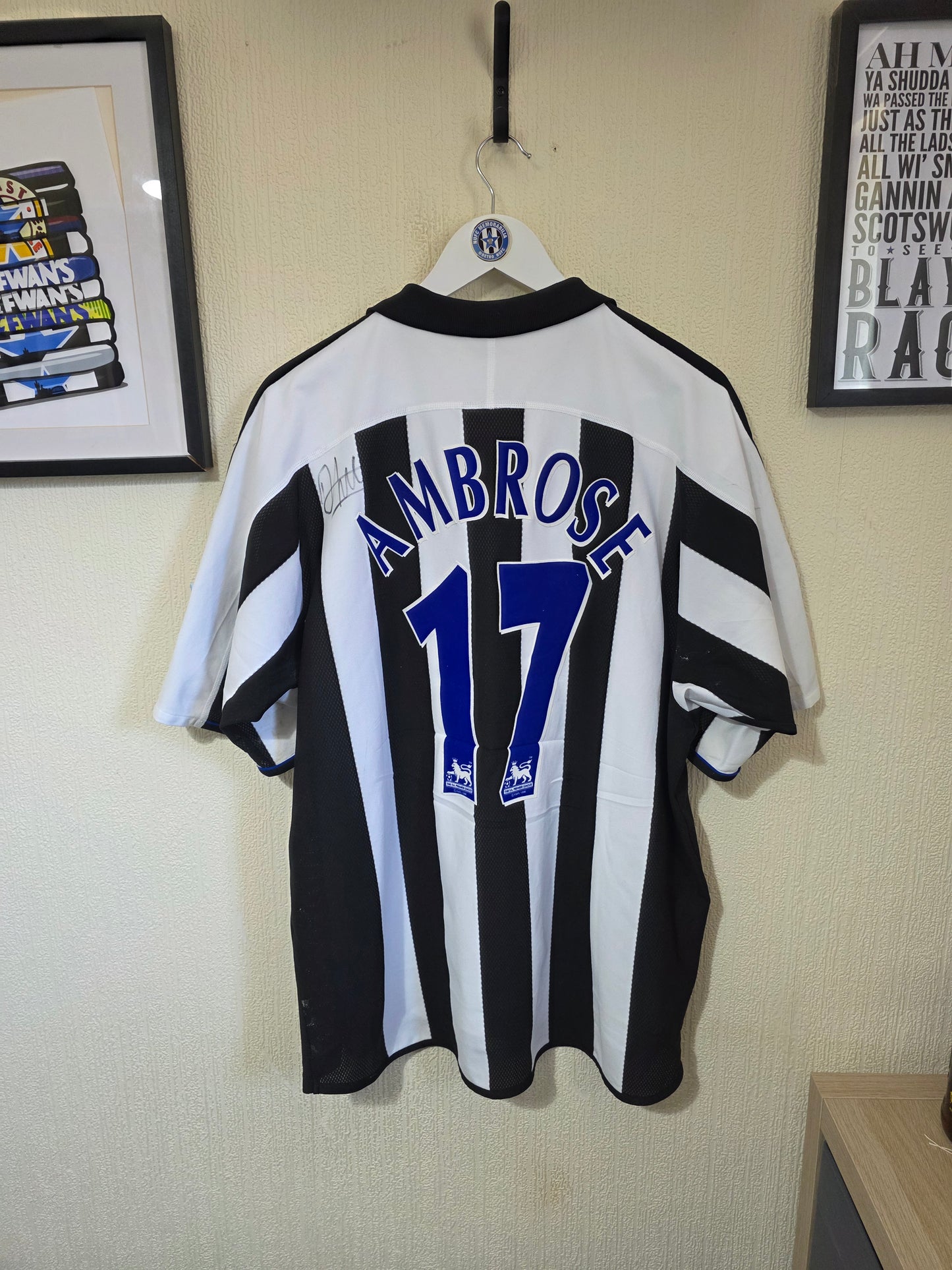 Newcastle United 2003/05 Darren Ambrose match worn shirt