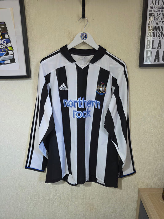 Newcastle United 2003/05 Oliver Bernard match worn home shirt