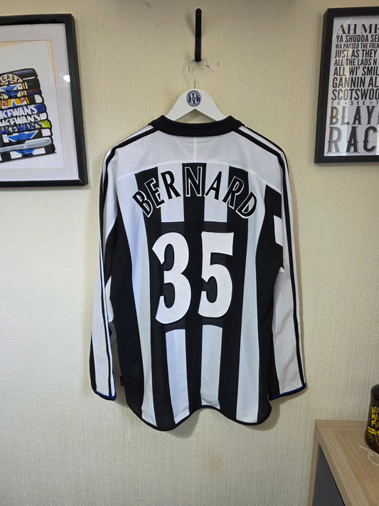Newcastle United 2003/05 Oliver Bernard match worn home shirt