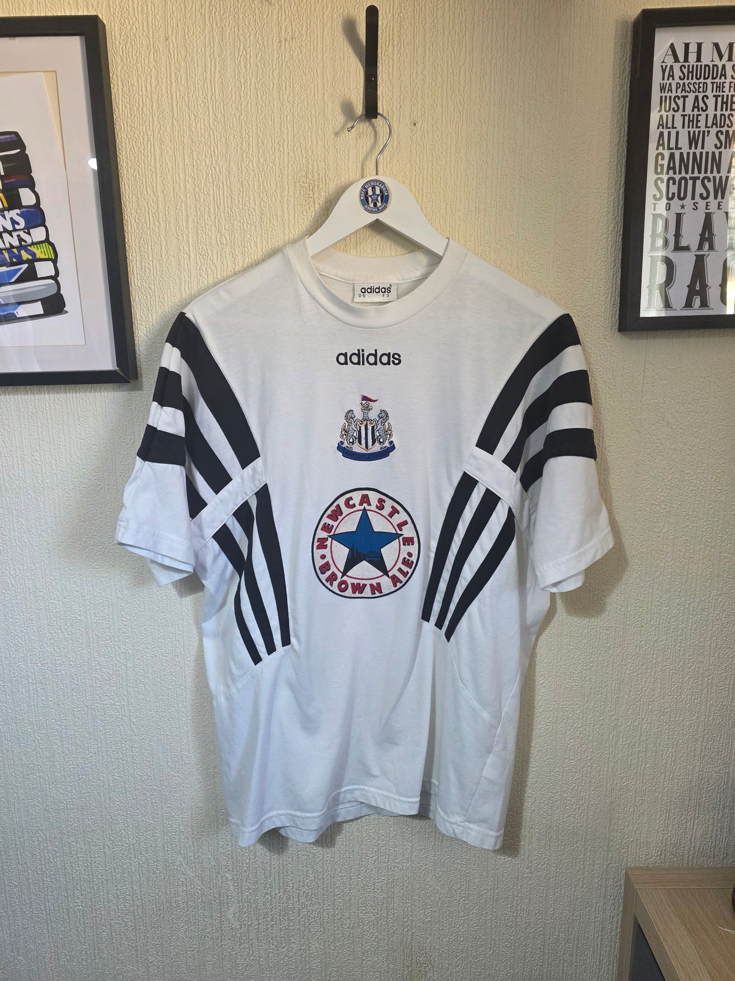 Newcastle United 1995/96 Adidas Training Shirt - D5 Medium