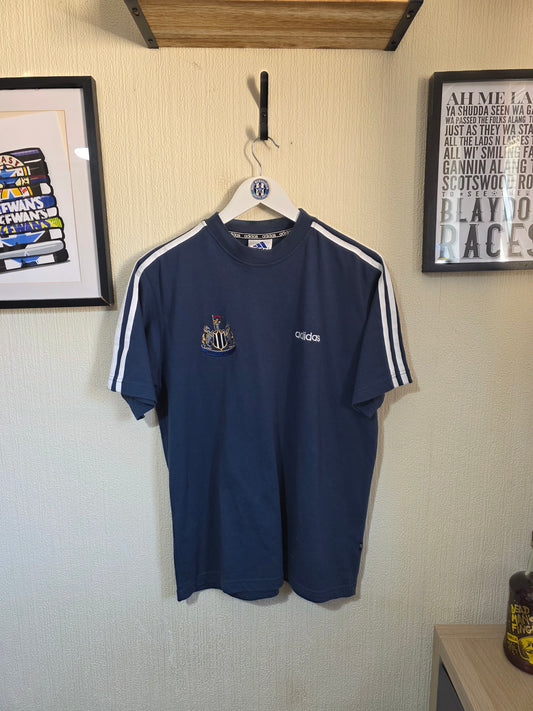 Newcastle United 90s Adidas Leisure shirt - Small