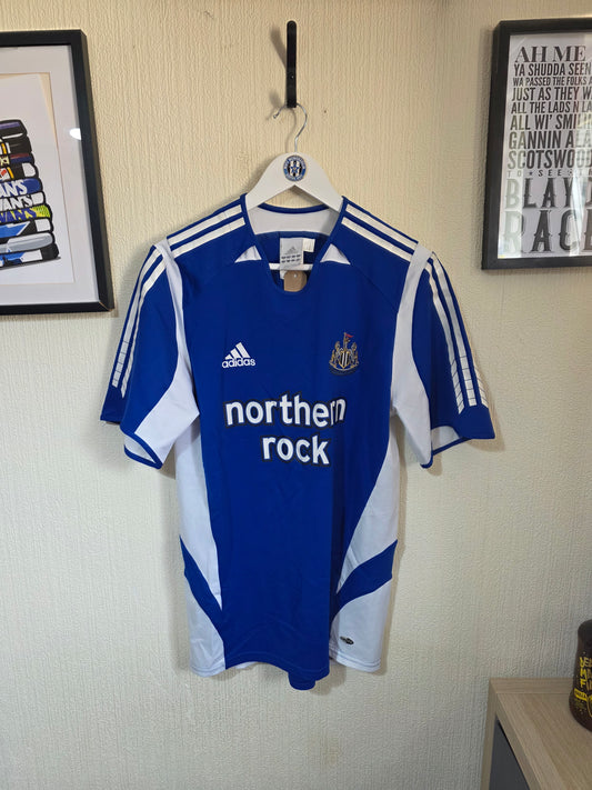 Newcastle United 2005/06 Adidas third shirt - Medium
