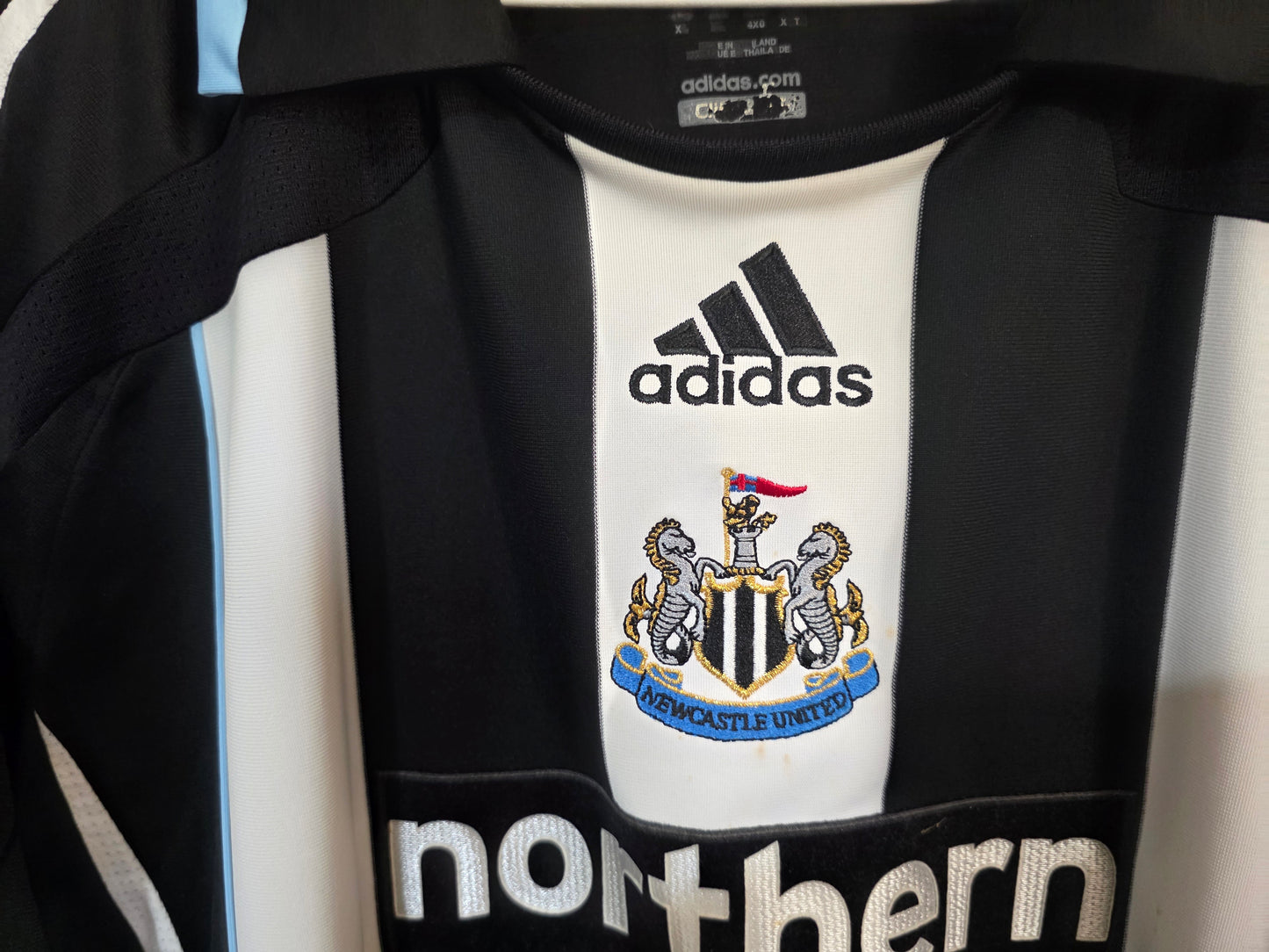 Newcastle United 2007/09 Adidas home shirt #5 EMRE - XL