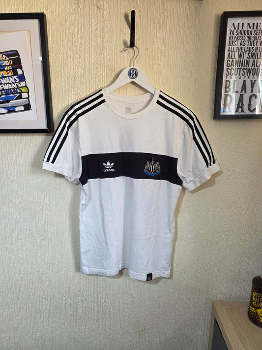 Newcastle United 2008/09 Adidas Originals t shirt - Small