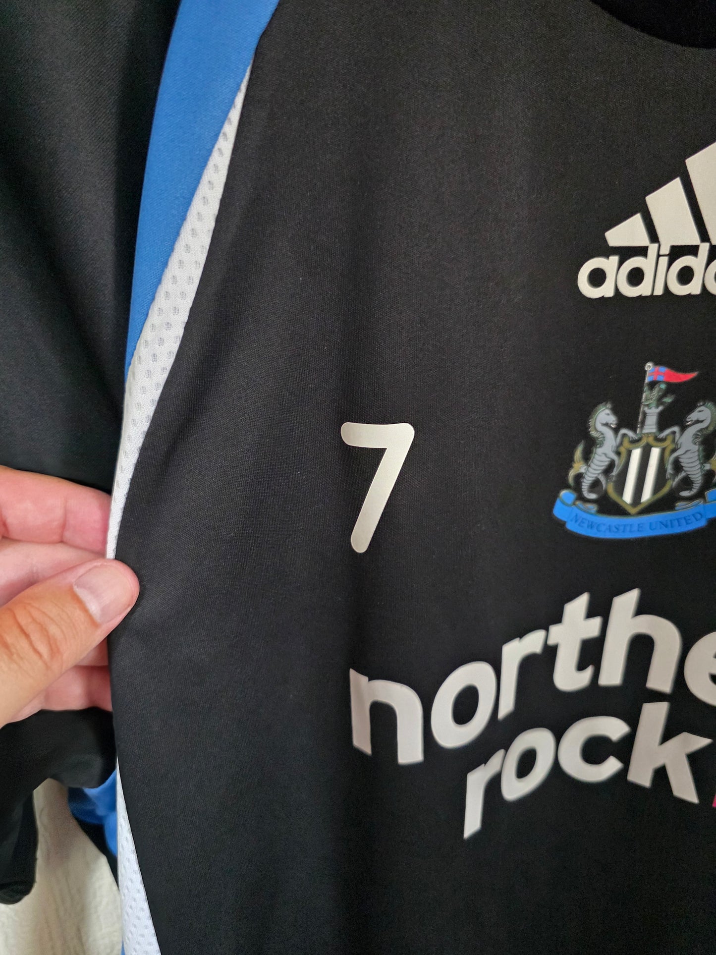 Newcastle United 2009/10 Adidas player worn training top - XL