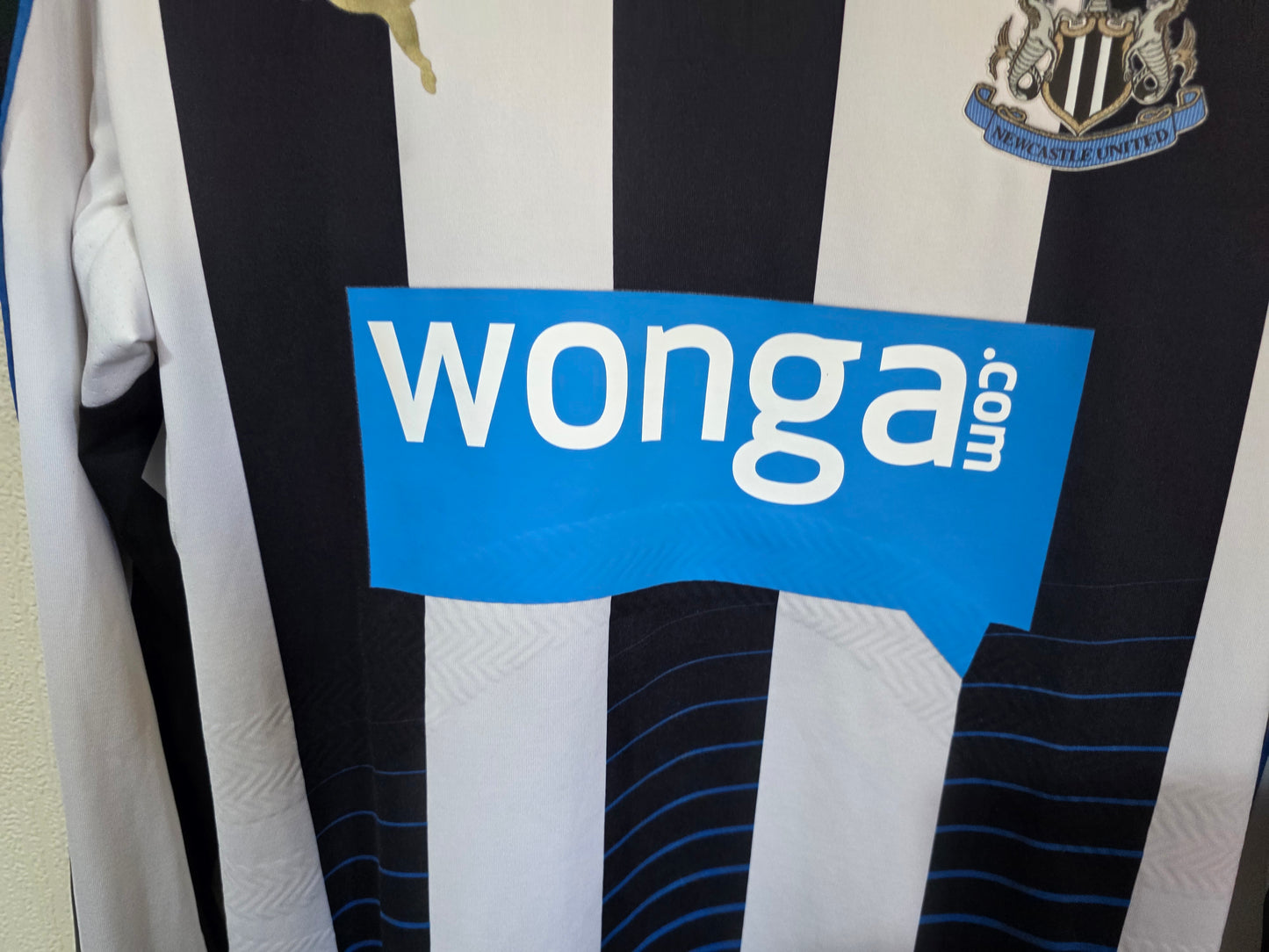 Newcastle United 2014/15 Puma L/S player version home shirt - XL