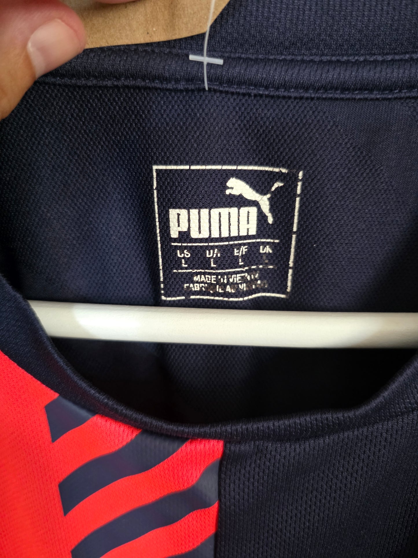Newcastle United 2015/16 Puma player issue training shirt - Large