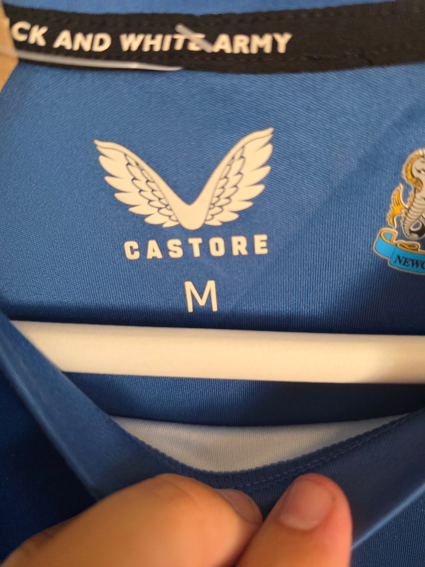 Newcastle United 2021/22 Castore player worn training shirt - Medium