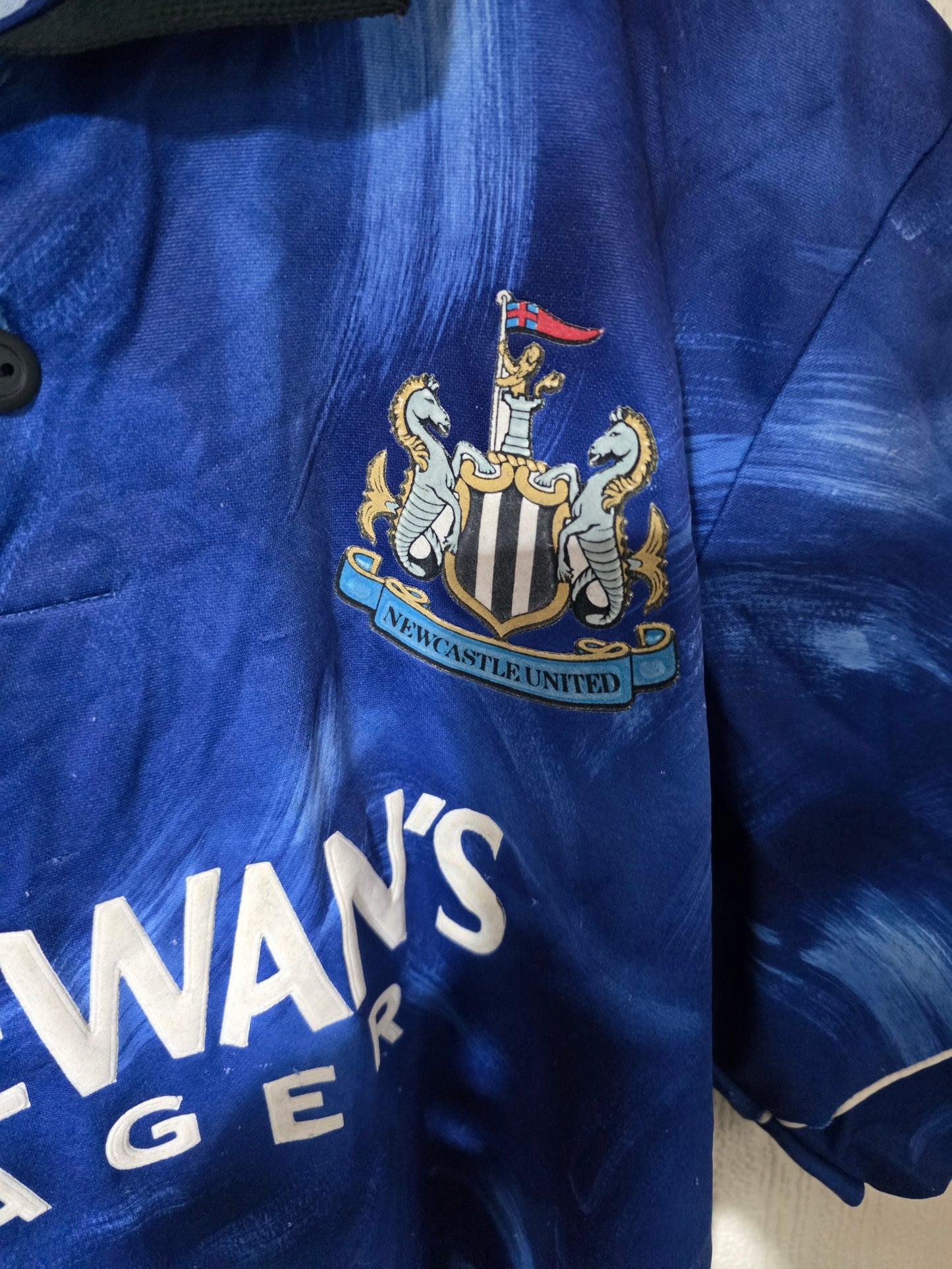 Newcastle United 1993/95 Asics Away Shirt - Medium