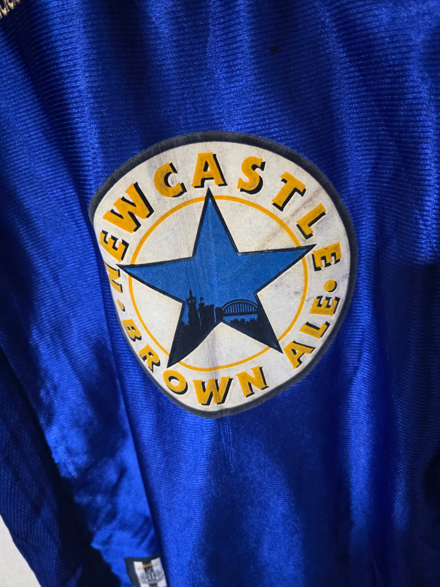 Newcastle United 1998/99 Adidas Away Shirt #11 SPEED - Large