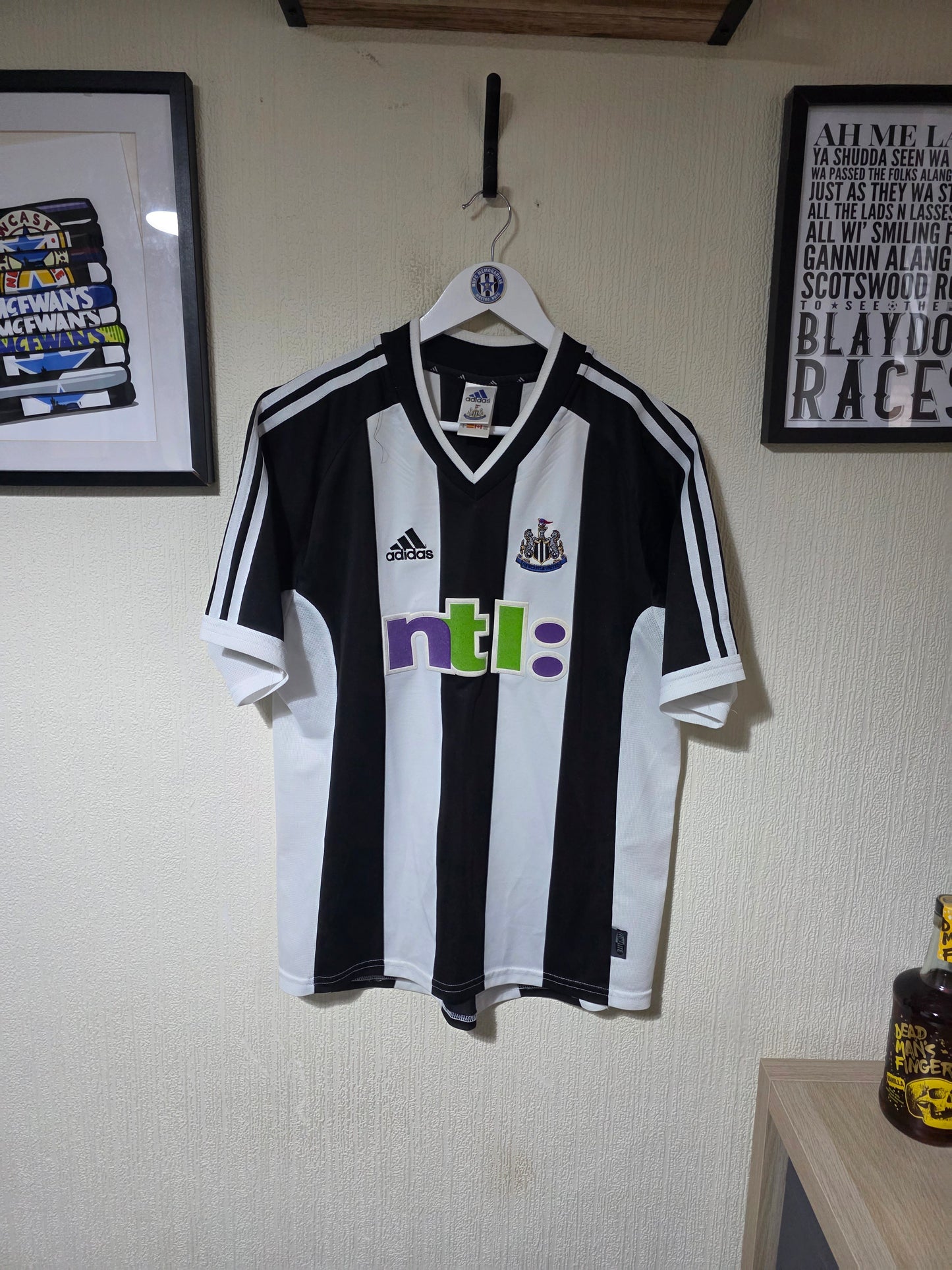 Newcastle United 2001/03 Adidas Home Shirt #9 SHEARER - Medium
